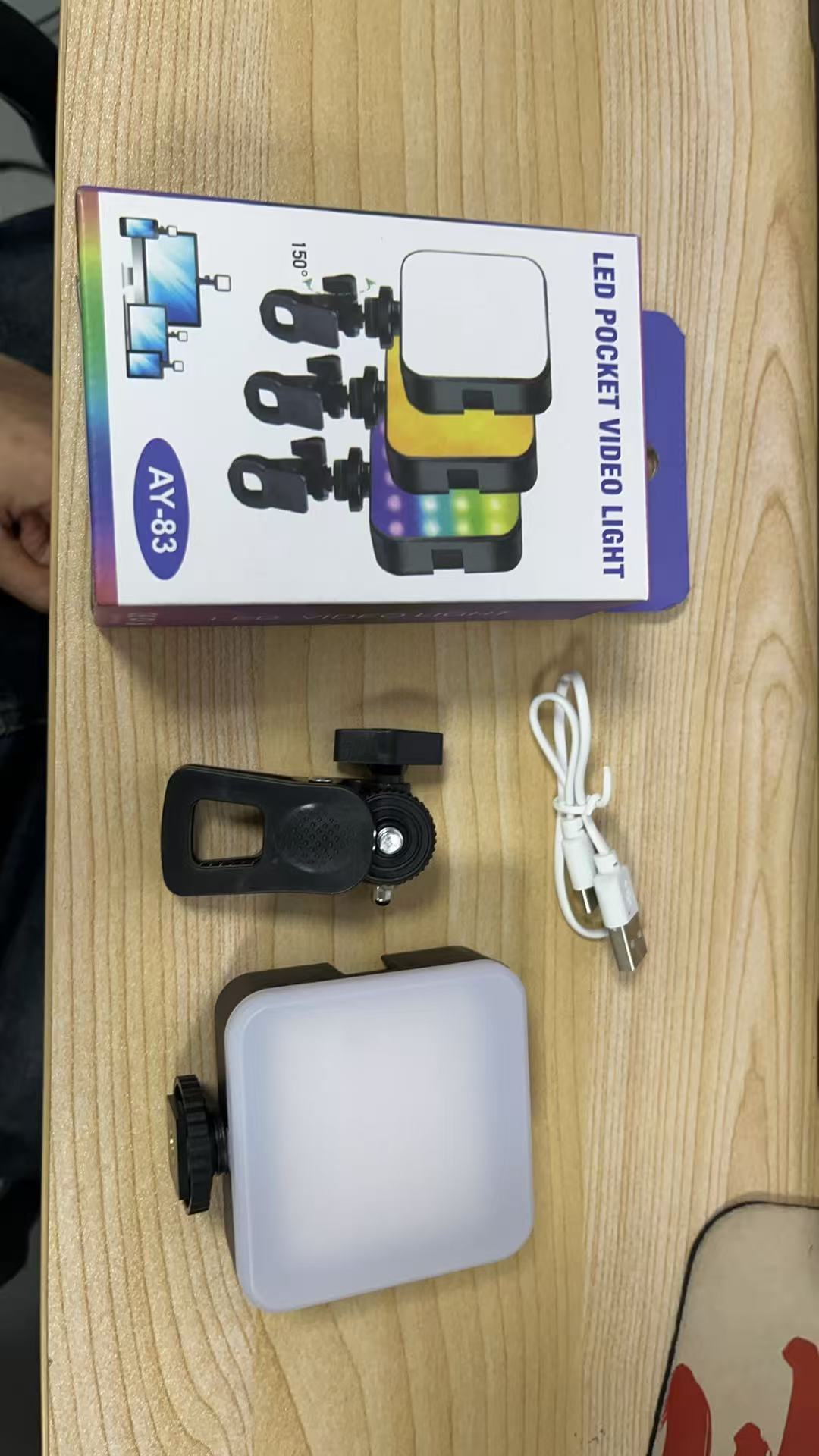 RGB Pocket Light Outdoor Photo - огляд і ціна Photography Lighting Game